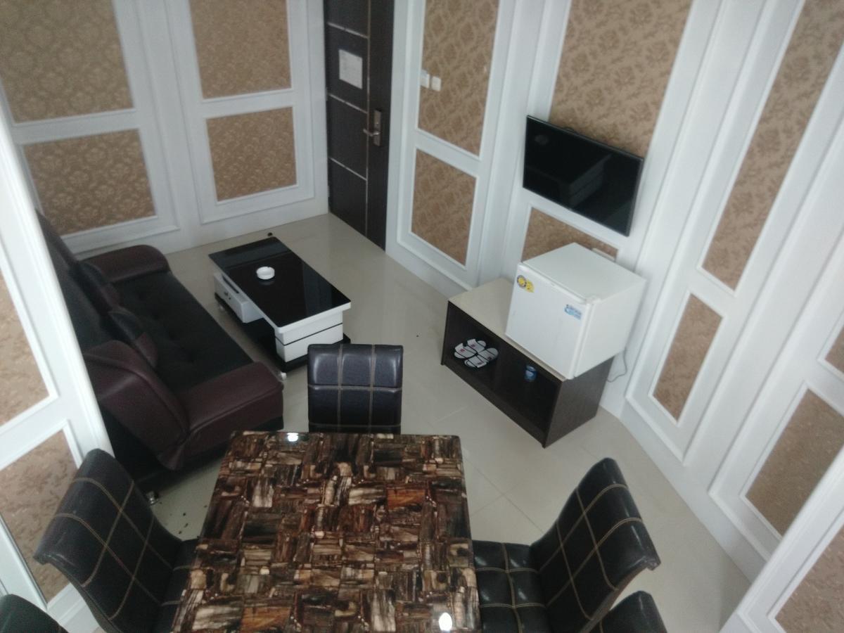 Grand Indobaru Hotel Selatpanjang 외부 사진