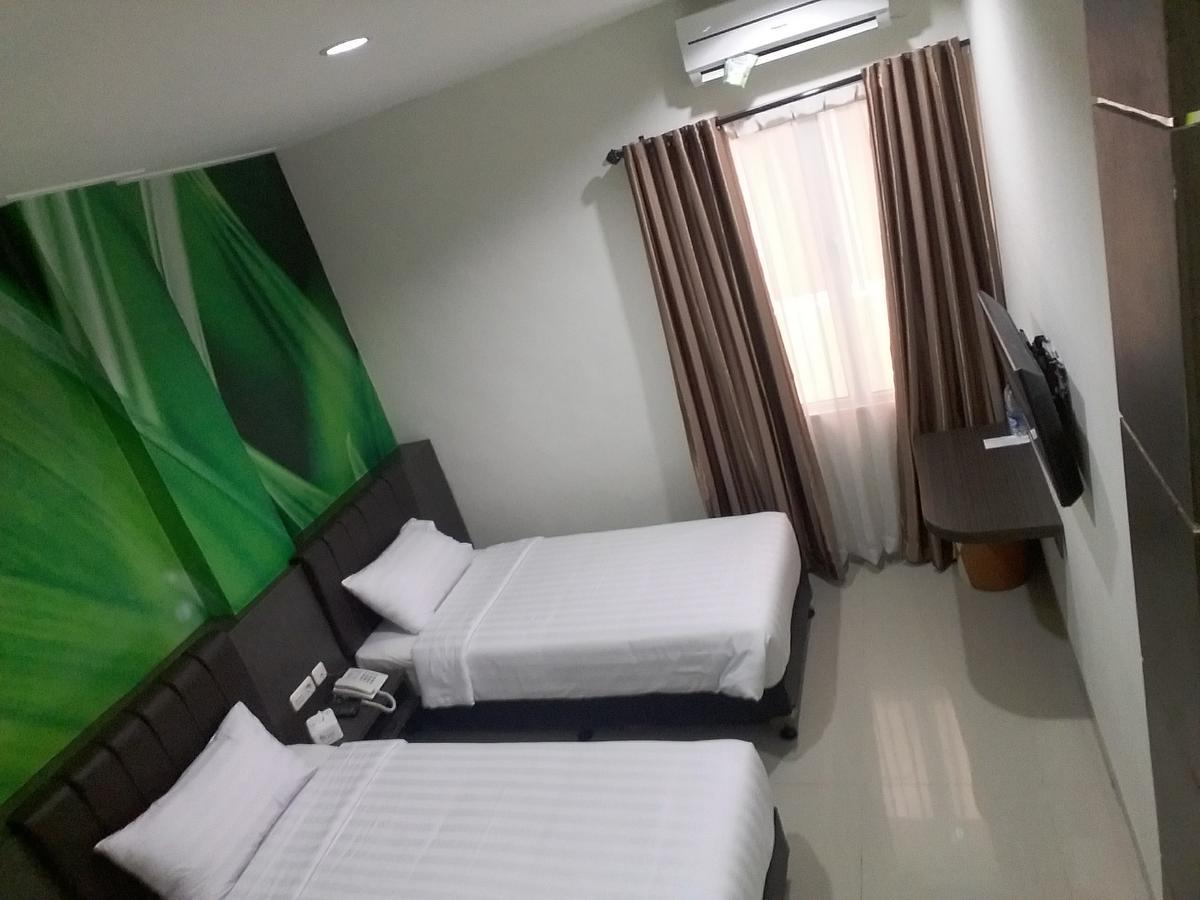 Grand Indobaru Hotel Selatpanjang 외부 사진