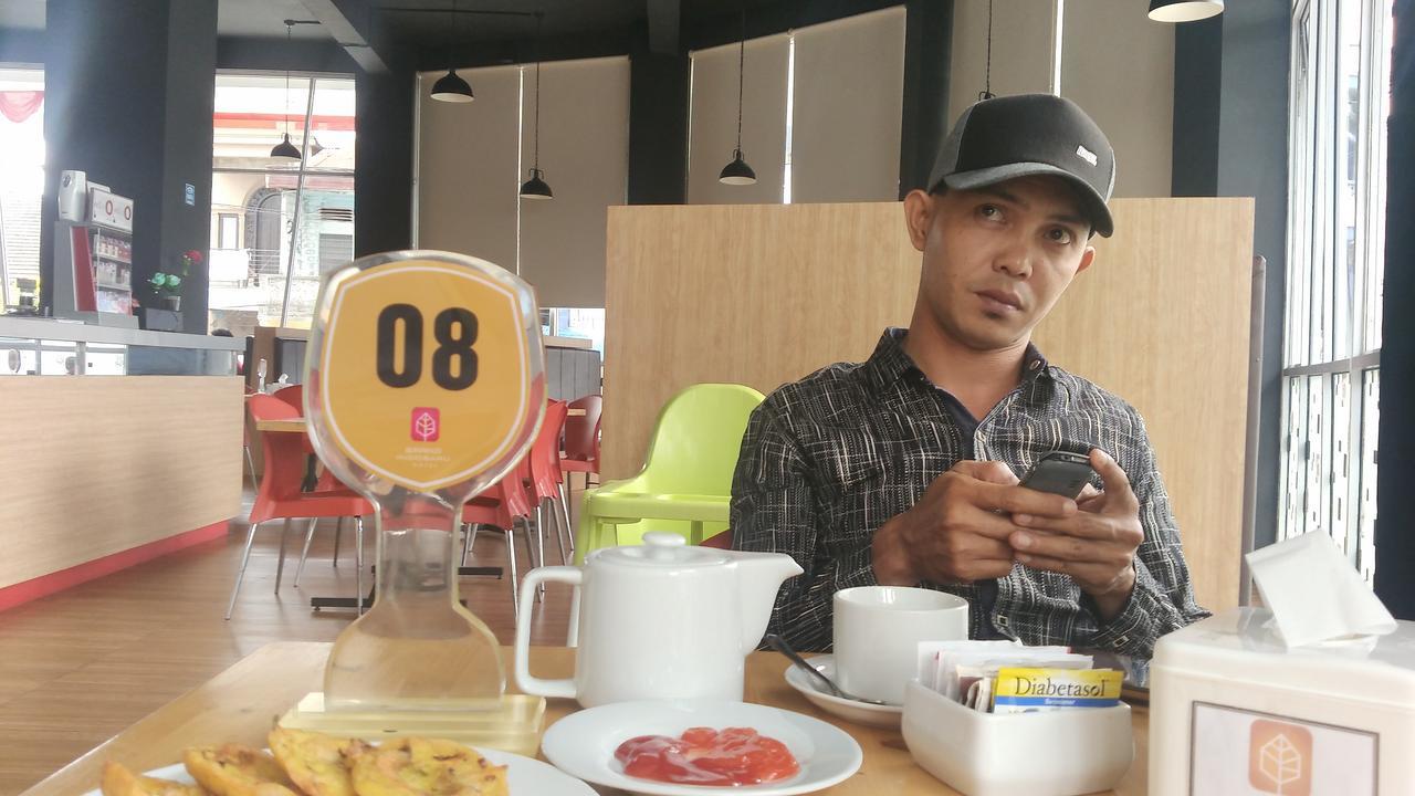 Grand Indobaru Hotel Selatpanjang 외부 사진